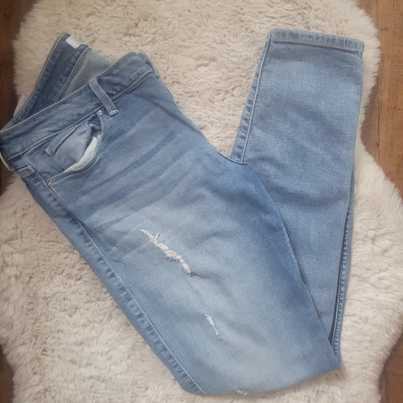 Guess Power Stretch Skinny Jeans - Picture 4 of 5